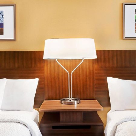 Fairfield Inn Розвилл Экстерьер фото