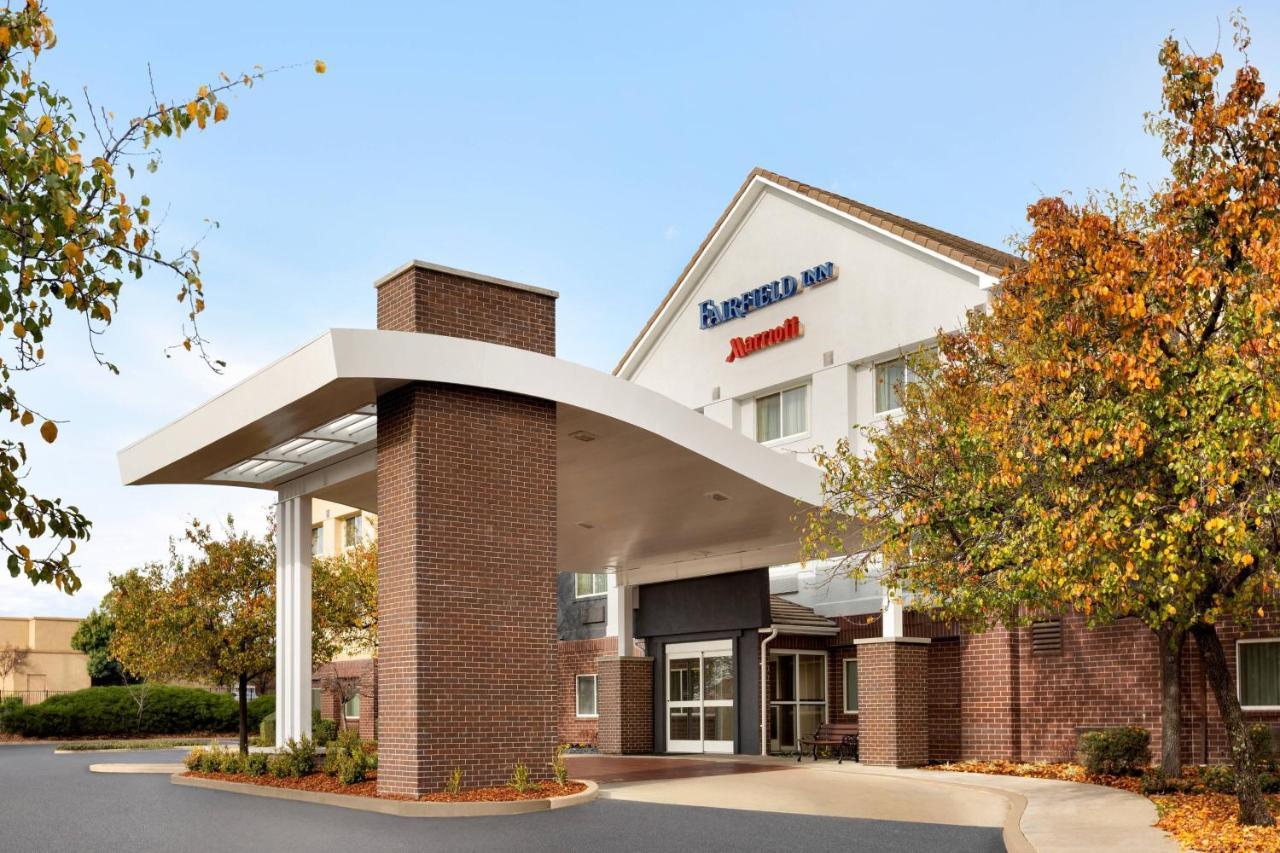 Fairfield Inn Розвилл Экстерьер фото