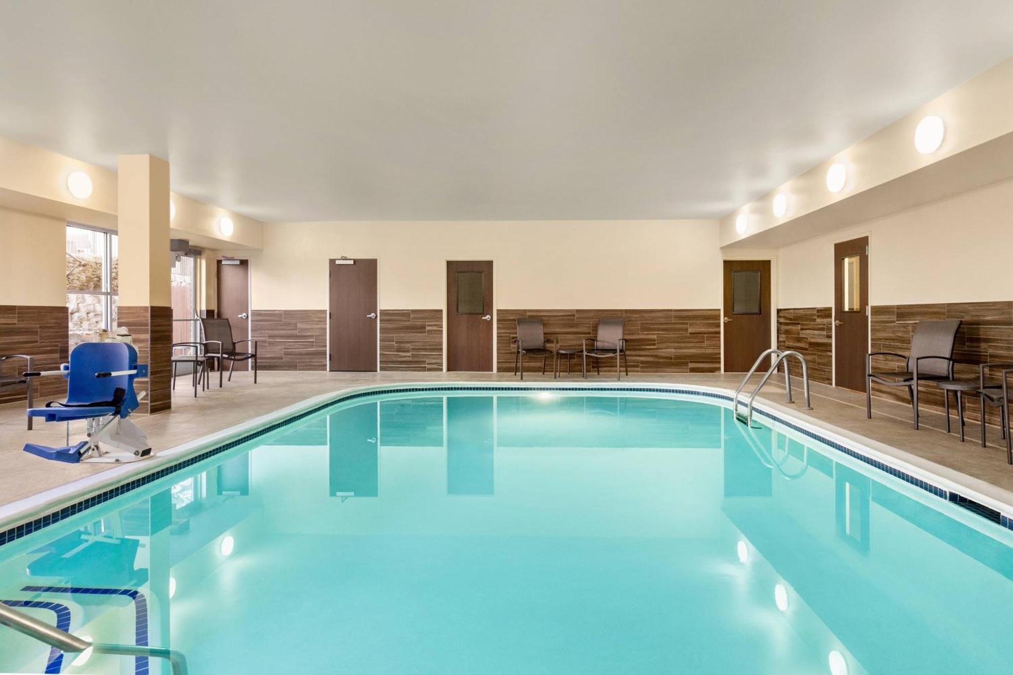 Fairfield Inn Розвилл Экстерьер фото